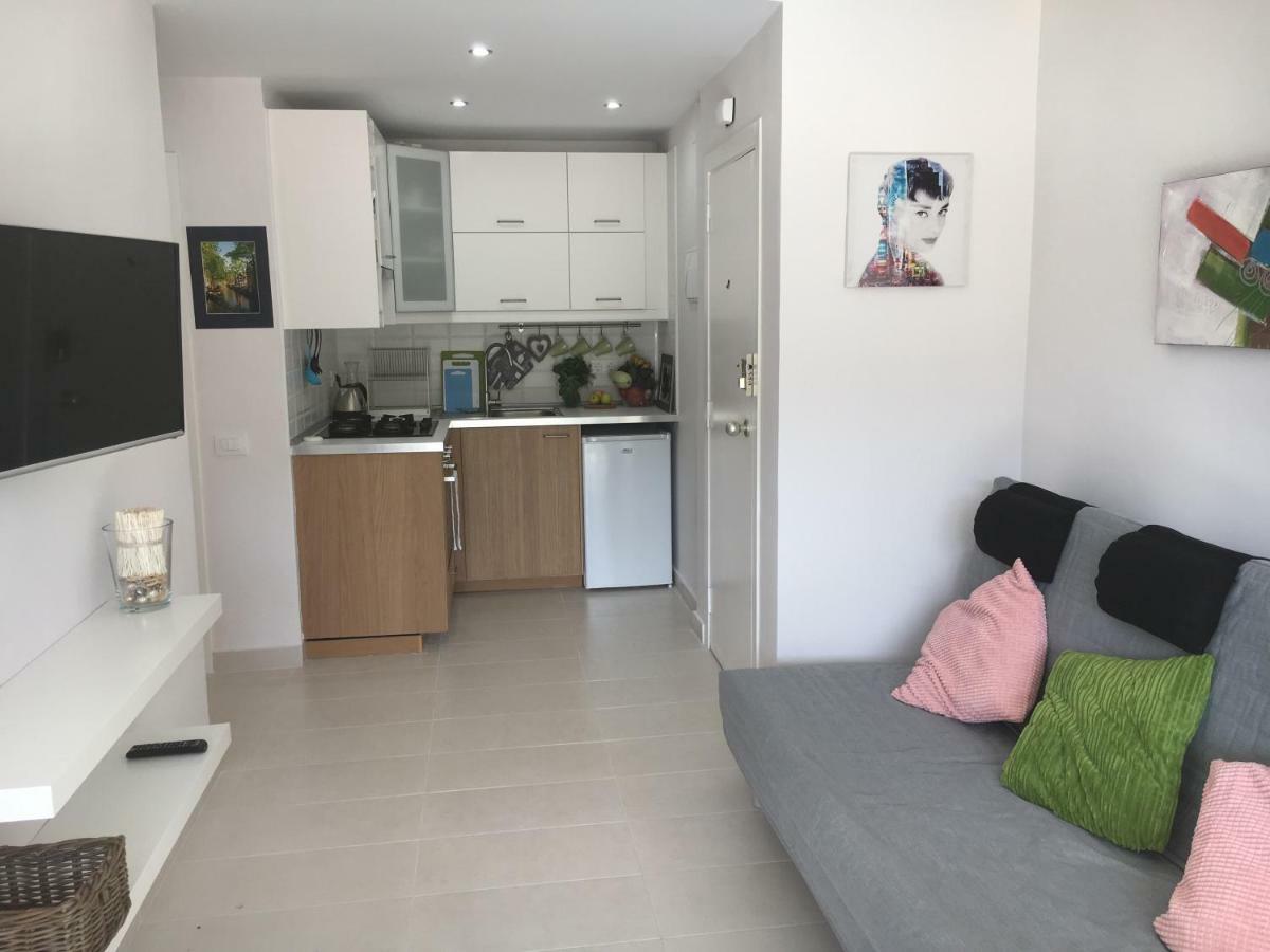 Apartment Los Cristianos 로스크리스티아노스 외부 사진